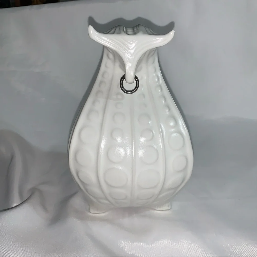 vintage JONATHAN ADLER white ceramic BULL coin bank